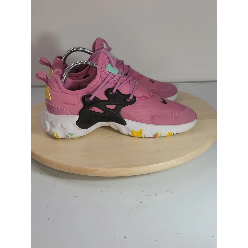 Nike React Presto Shoes, Cosmic Fuchsia/Black Size Women 7.5 Girl 6Y CD8140-600